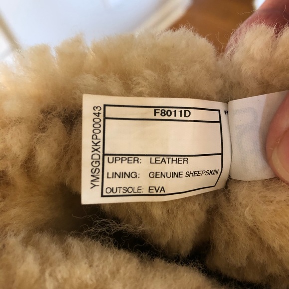 UGG tall chestnut boots *unique* - Picture 6 of 8